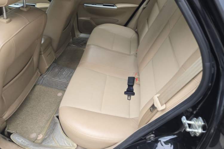 Used Buick Excelle 2013 1.5L Automatic Classic Model Left Rear Seat