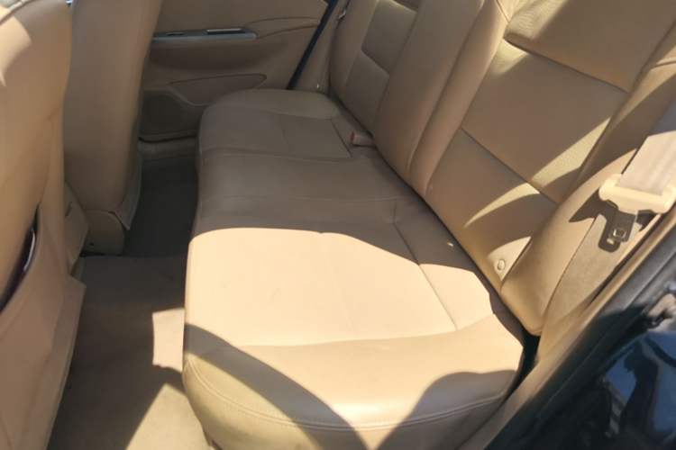 Used Buick Excelle 2013 1.5L Automatic Classic Model Left Rear Seat