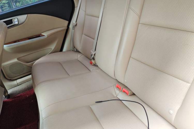 Used Buick Excelle 2013 1.5L Automatic Luxury Model Left Rear Seat