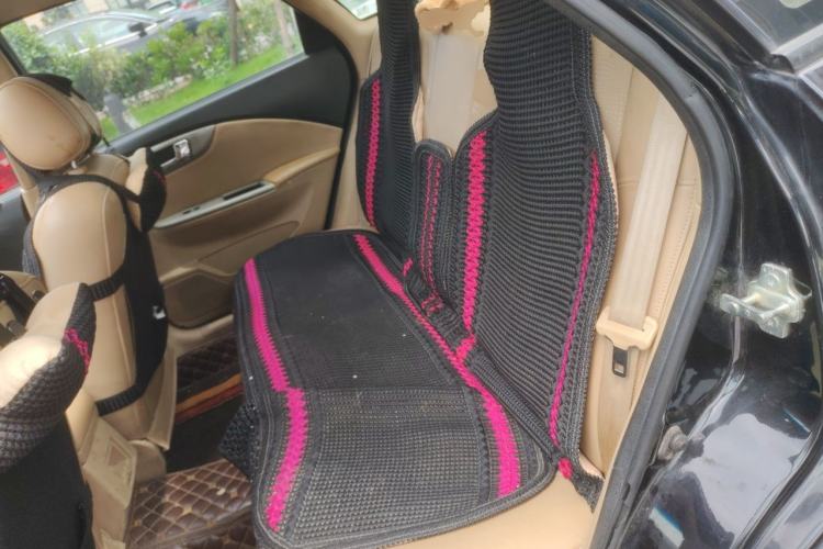 Used Buick Excelle 2013 1.5L Manual Classic Model Left Rear Seat