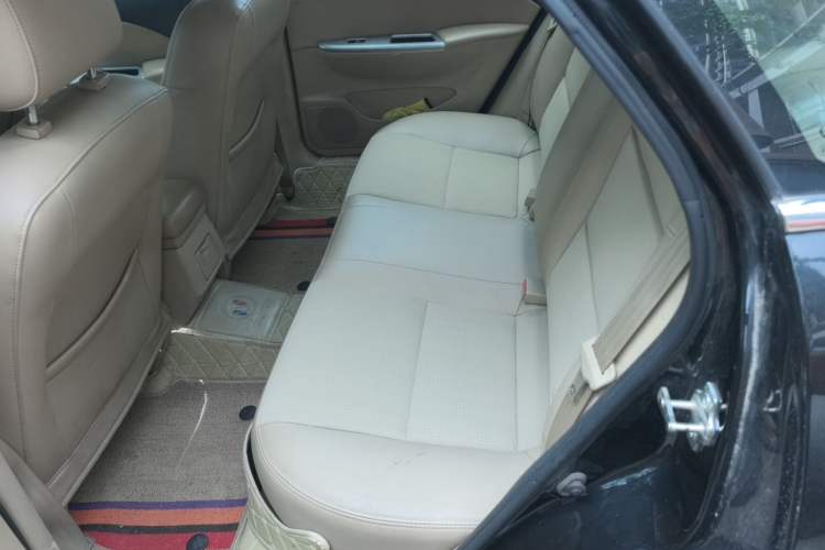 Used Buick Excelle 2013 1.5L Manual Classic Model Left Rear Seat