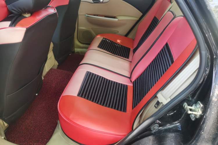 Used Buick Excelle 2013 1.5L Manual Luxury Model Left Rear Seat