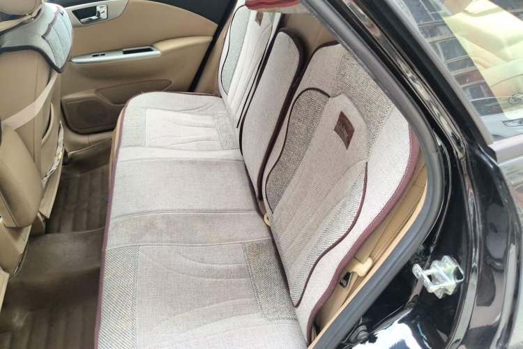 Used Buick Excelle 2013 1.5L Automatic Classic Model Left Rear Seat