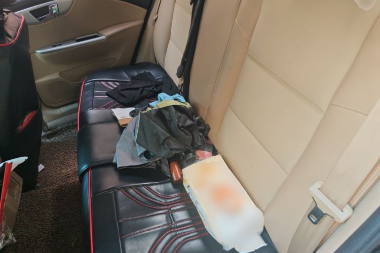 Used Buick Excelle 2013 1.5L Automatic Classic Model Left Rear Seat