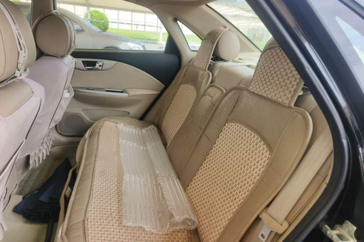 Used Buick Excelle 2013 1.5L Manual Classic Model Left Rear Seat