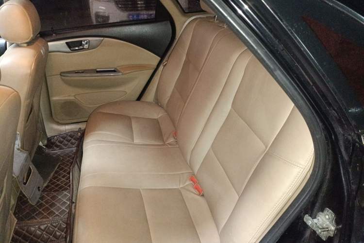 Used Buick Excelle 2013 1.5L Manual Classic Model Left Rear Seat