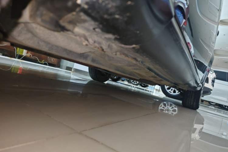 Used Buick Excelle 2013 1.5L Manual Classic Model Left Side Sill