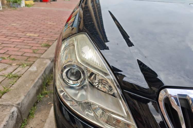 Used Buick Excelle 2013 1.5L Automatic Classic Model Right Front Headlight
