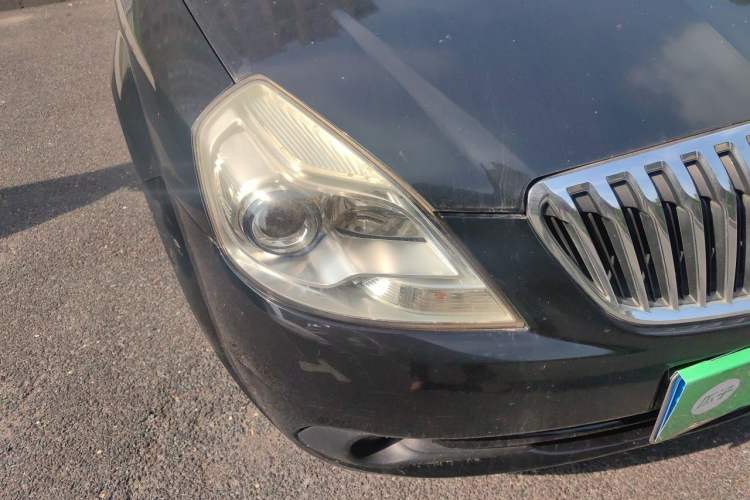 Used Buick Excelle 2013 1.5L Automatic Luxury Model Right Front Headlight