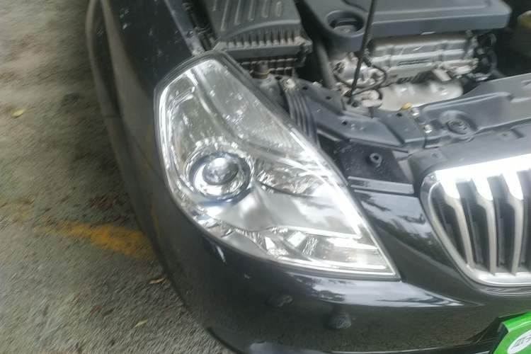 Used Buick Excelle 2013 1.5L Manual Classic Model Right Front Headlight