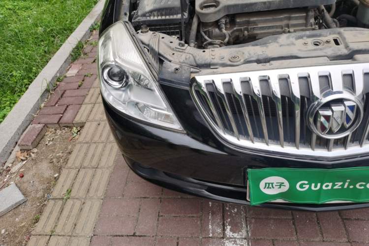 Used Buick Excelle 2013 1.5L Manual Classic Model Right Front Headlight