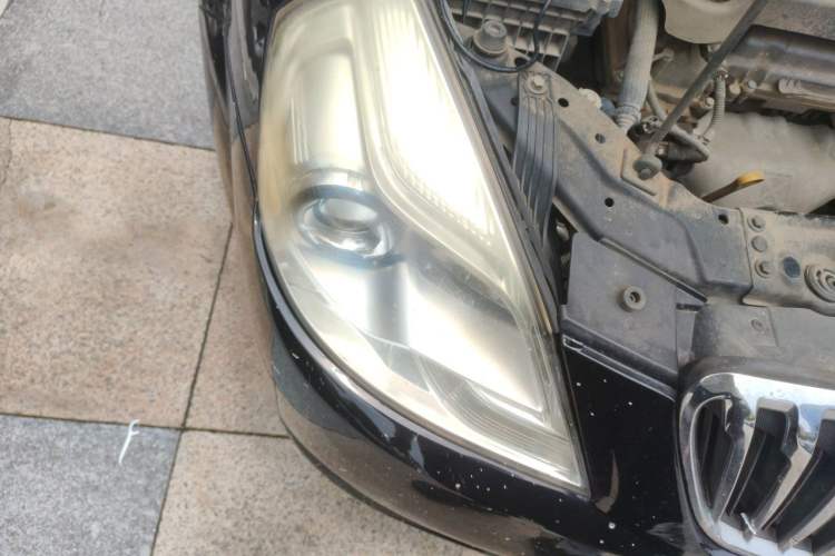Used Buick Excelle 2013 1.5L Manual Classic Model Right Front Headlight