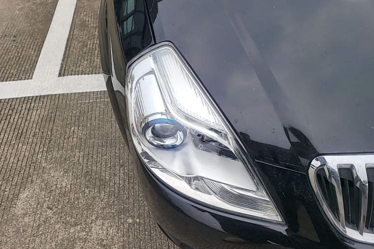 Used Buick Excelle 2013 1.5L Manual Classic Model Right Front Headlight