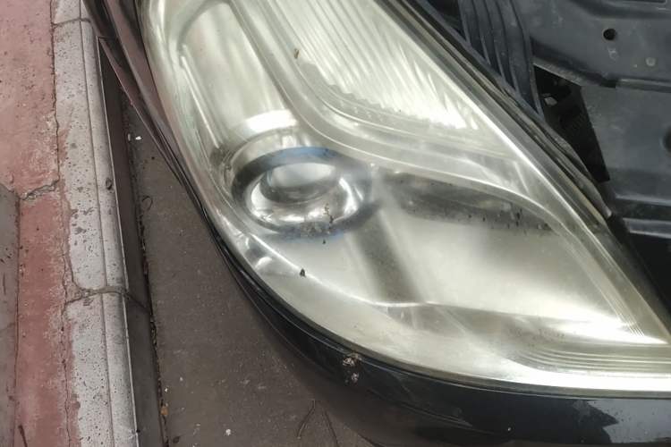 Used Buick Excelle 2013 1.5L Manual Luxury Model Right Front Headlight