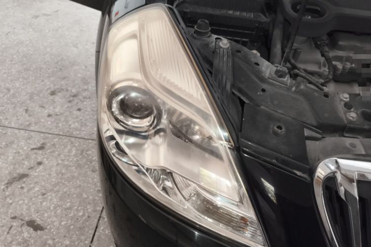 Used Buick Excelle 2013 1.5L Automatic Classic Model Right Front Headlight