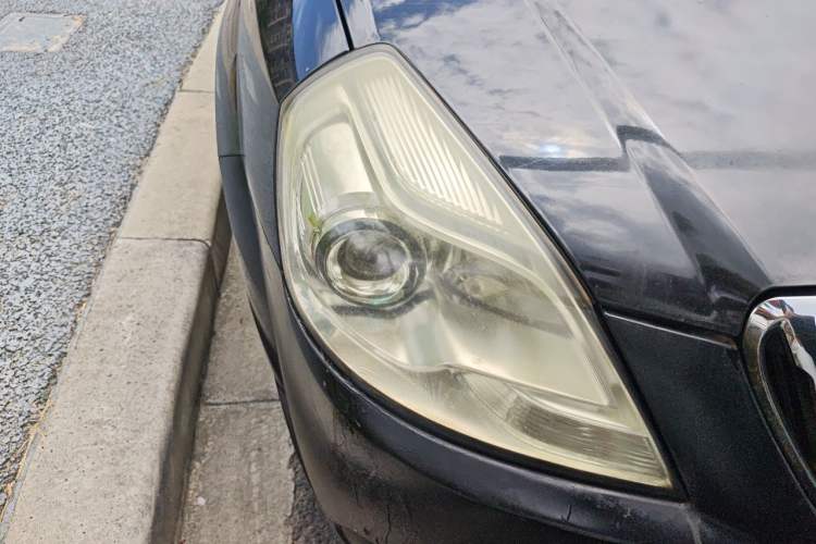 Used Buick Excelle 2013 1.5L Manual Classic Model Right Front Headlight