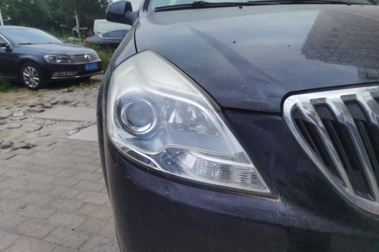 Used Buick Excelle 2013 1.5L Manual Luxury Model Right Front Headlight