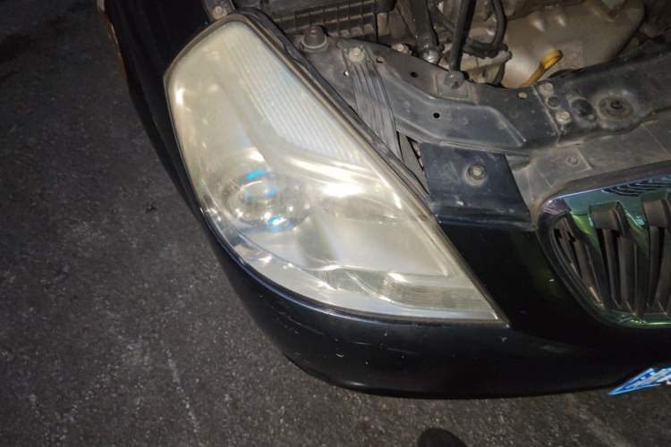 Used Buick Excelle 2013 1.5L Manual Classic Model Right Front Headlight