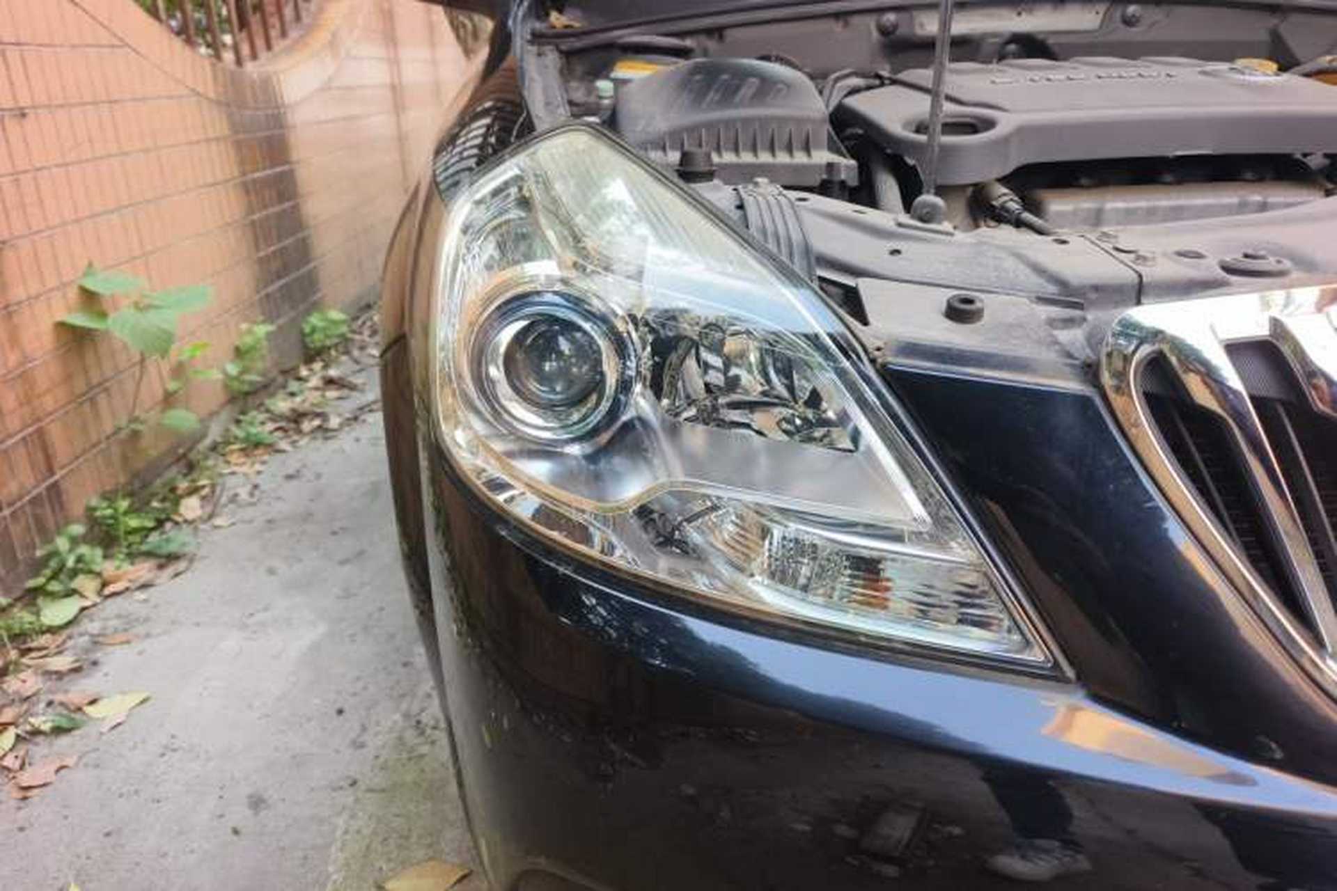 Used Buick Excelle 2013 1.5L Automatic Luxury Model Right Front Headlight