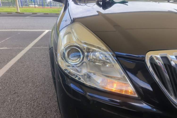 Used Buick Excelle 2013 1.5L Manual Classic Model Right Front Headlight