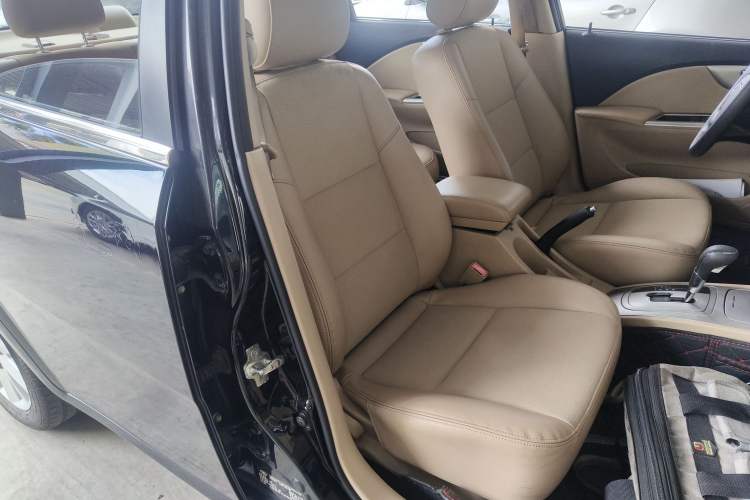 Used Buick Excelle 2013 1.5L Automatic Classic Model Right Front Seat