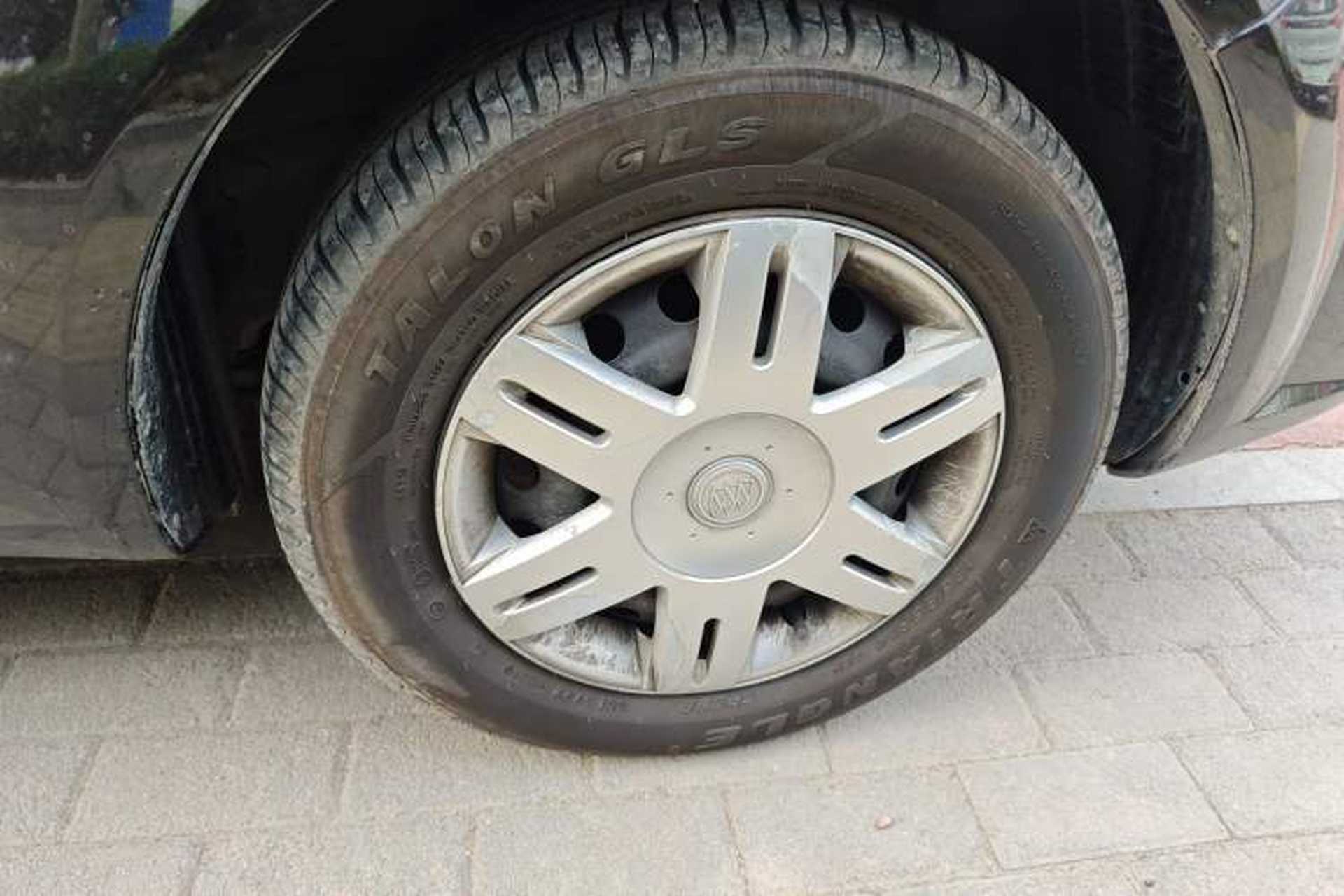 Used Buick Excelle 2013 1.5L Manual Classic Model Right Front Wheel Hub