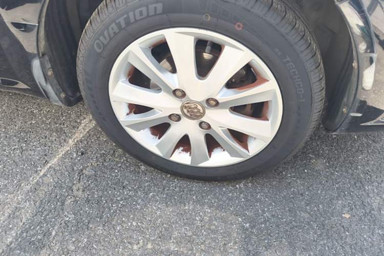Used Buick Excelle 2013 1.5L Automatic Classic Model Right Front Wheel Hub