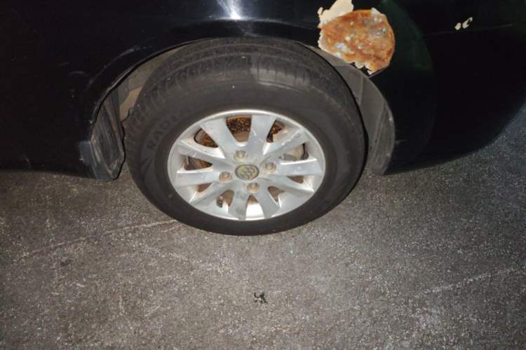 Used Buick Excelle 2013 1.5L Manual Classic Model Right Front Wheel Hub
