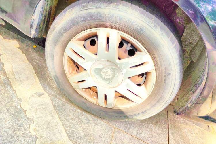 Used Buick Excelle 2013 1.5L Manual Classic Model Right Front Wheel Hub