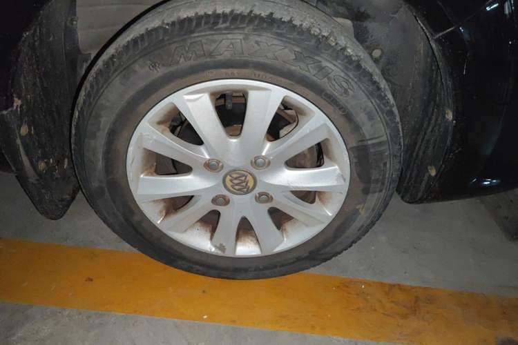 Used Buick Excelle 2013 1.5L Manual Classic Model Right Front Wheel Hub