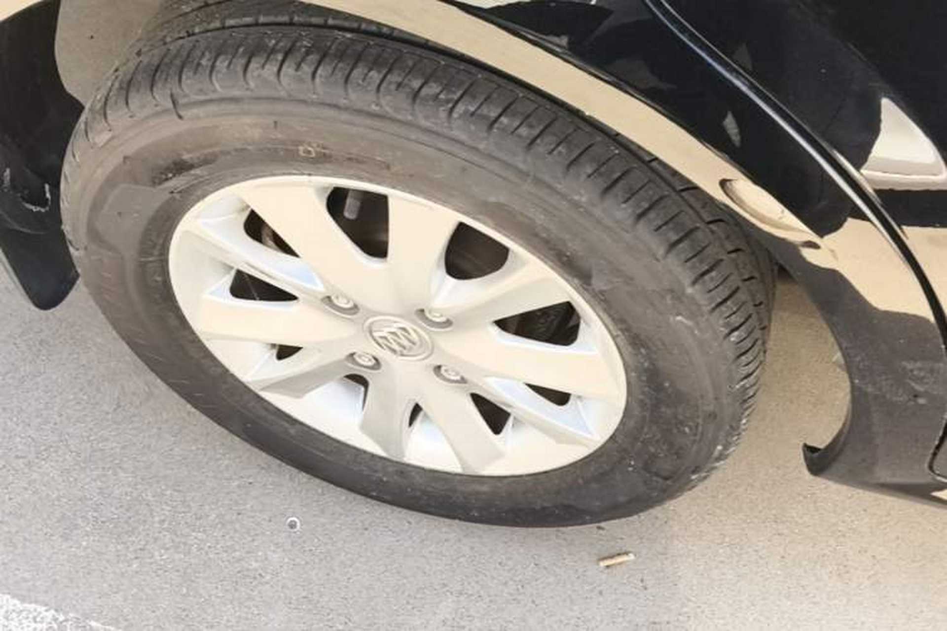 Used Buick Excelle 2013 1.5L Automatic Classic Model Right Rear Wheel Hub