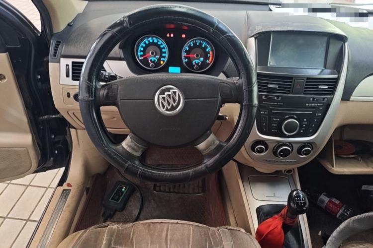 Used Buick Excelle 2013 1.5L Manual Classic Model Steering Wheel