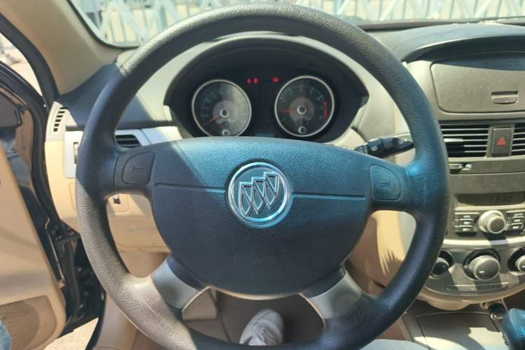 Used Buick Excelle 2013 1.5L Automatic Classic Model Steering Wheel