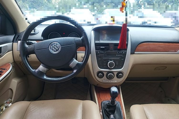Used Buick Excelle 2013 1.5L Manual Classic Model Steering Wheel