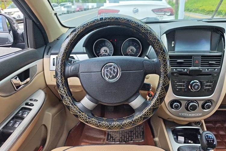 Used Buick Excelle 2013 1.5L Manual Classic Model Steering Wheel