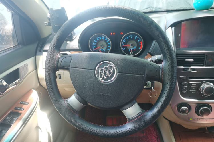 Used Buick Excelle 2013 1.5L Manual Luxury Model Steering Wheel