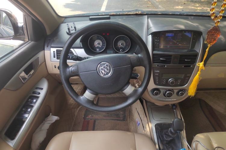Used Buick Excelle 2013 1.5L Manual Classic Model Steering Wheel