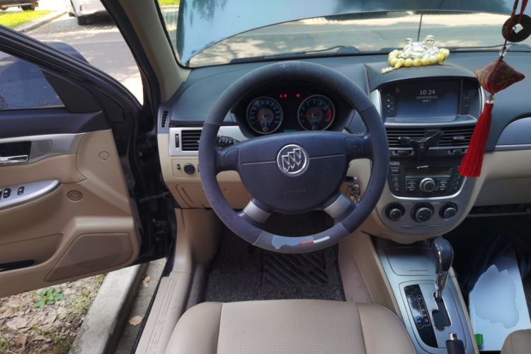 Used Buick Excelle 2013 1.5L Automatic Classic Model Steering Wheel
