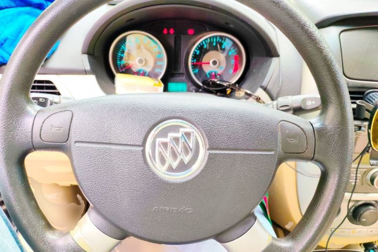 Used Buick Excelle 2013 1.5L Manual Classic Model Steering Wheel