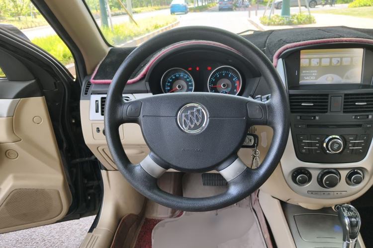 Used Buick Excelle 2013 1.5L Automatic Classic Model Steering Wheel