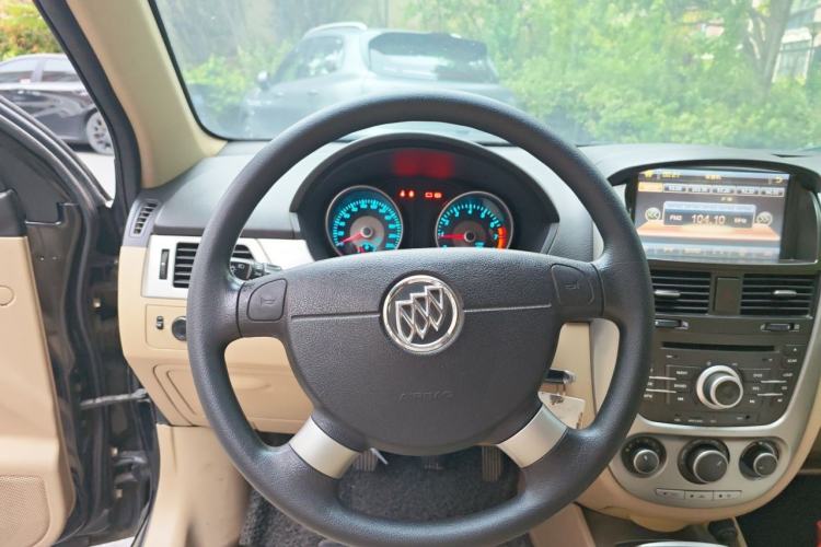 Used Buick Excelle 2013 1.5L Manual Classic Model Steering Wheel