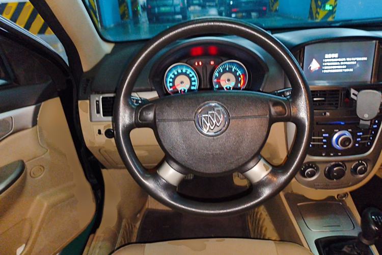 Used Buick Excelle 2013 1.5L Manual Classic Model Steering Wheel