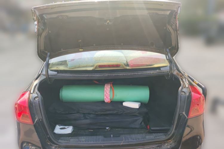 Used Buick Excelle 2013 1.5L Automatic Classic Model Trunk