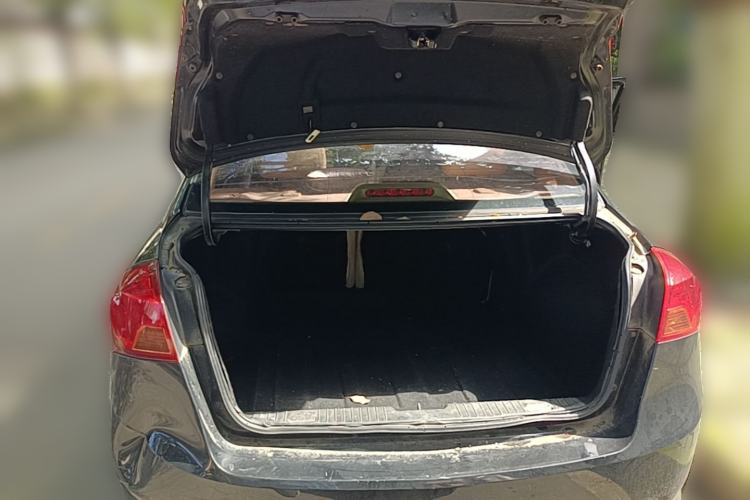 Used Buick Excelle 2013 1.5L Automatic Classic Model Trunk