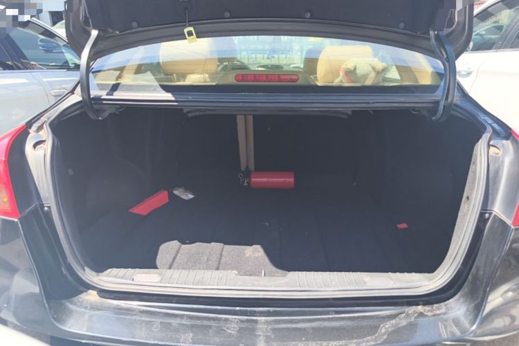 Used Buick Excelle 2013 1.5L Automatic Classic Model Trunk