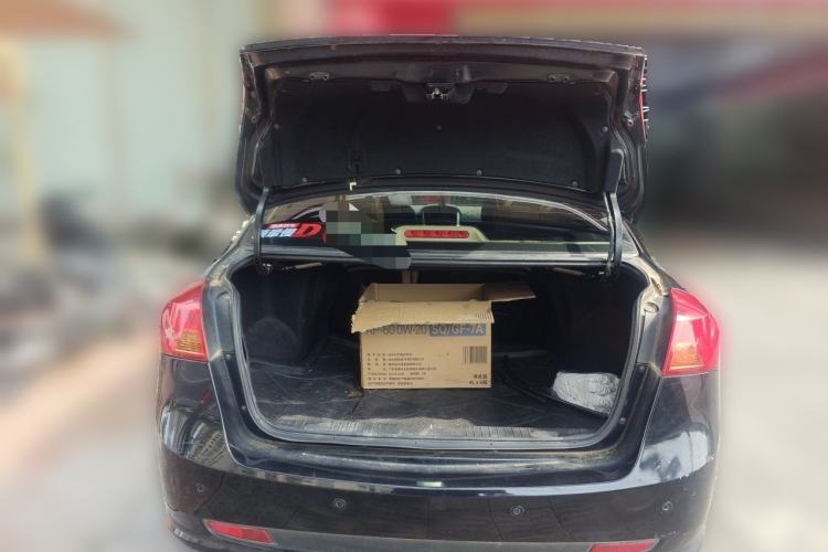 Used Buick Excelle 2013 1.5L Manual Luxury Model Trunk