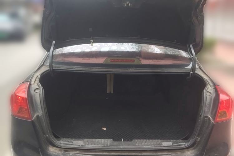 Used Buick Excelle 2013 1.5L Manual Luxury Model Trunk