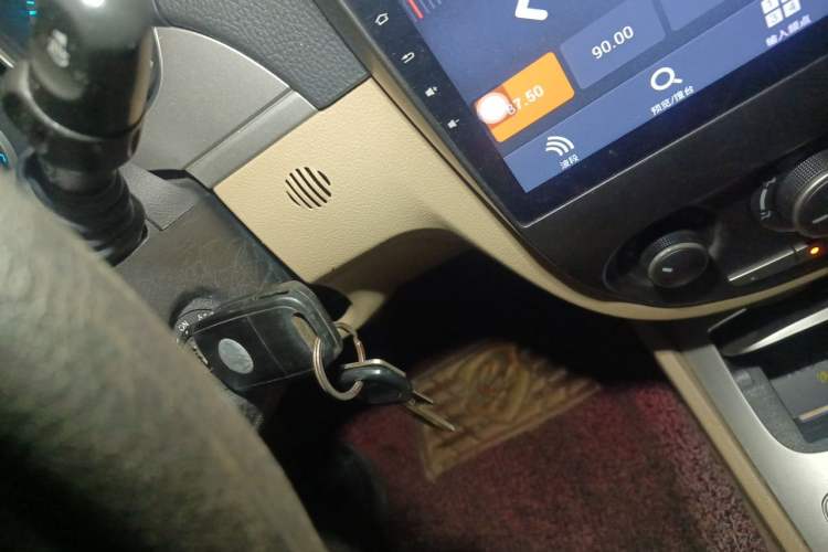 Used Buick Excelle 2013 1.5L Automatic Classic Model Vehicle Key