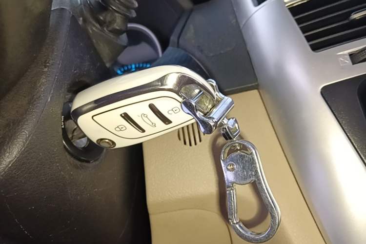 Used Buick Excelle 2013 1.5L Manual Classic Model Vehicle Key