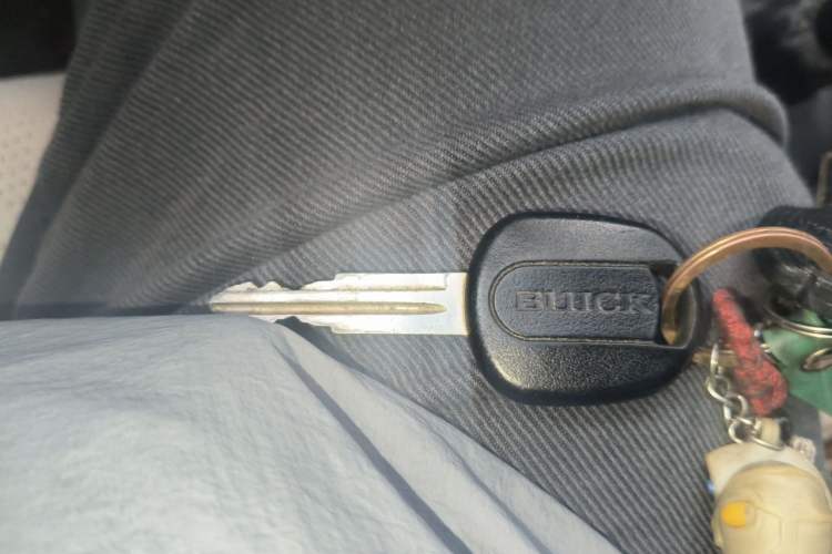 Used Buick Excelle 2013 1.5L Manual Classic Model Vehicle Key